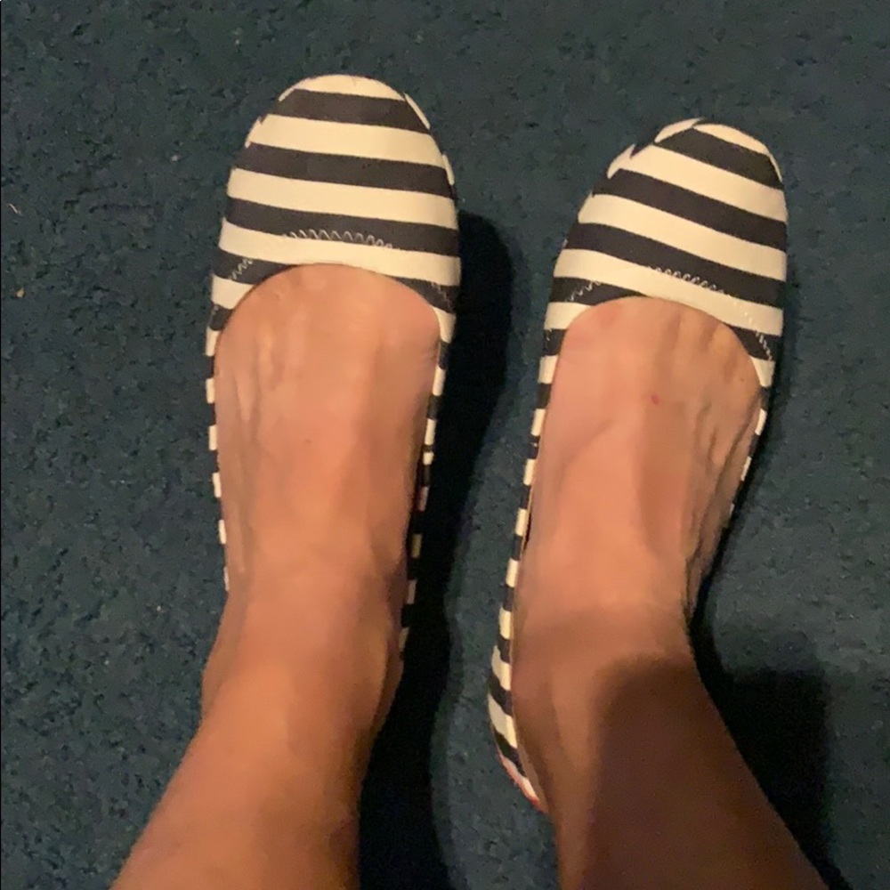 Lucky striped flats
